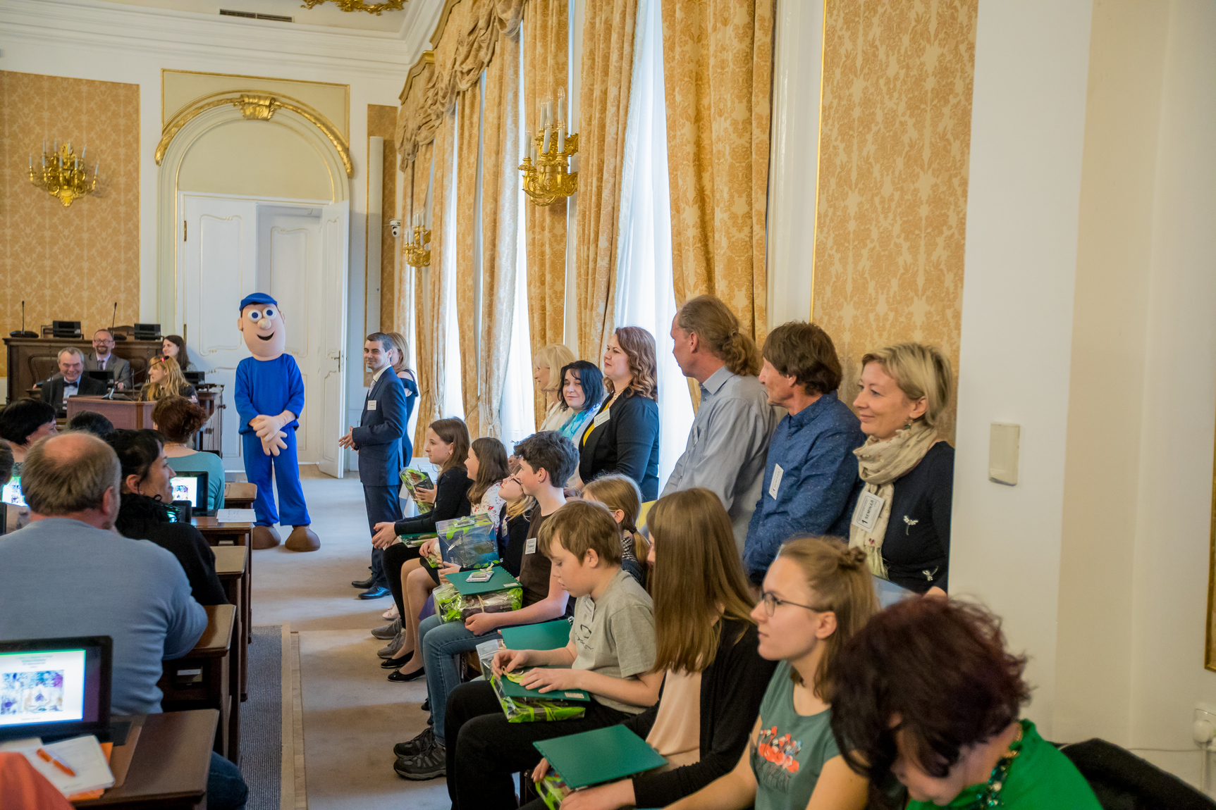 Děti malovaly (ne)bezpečný svět chemie