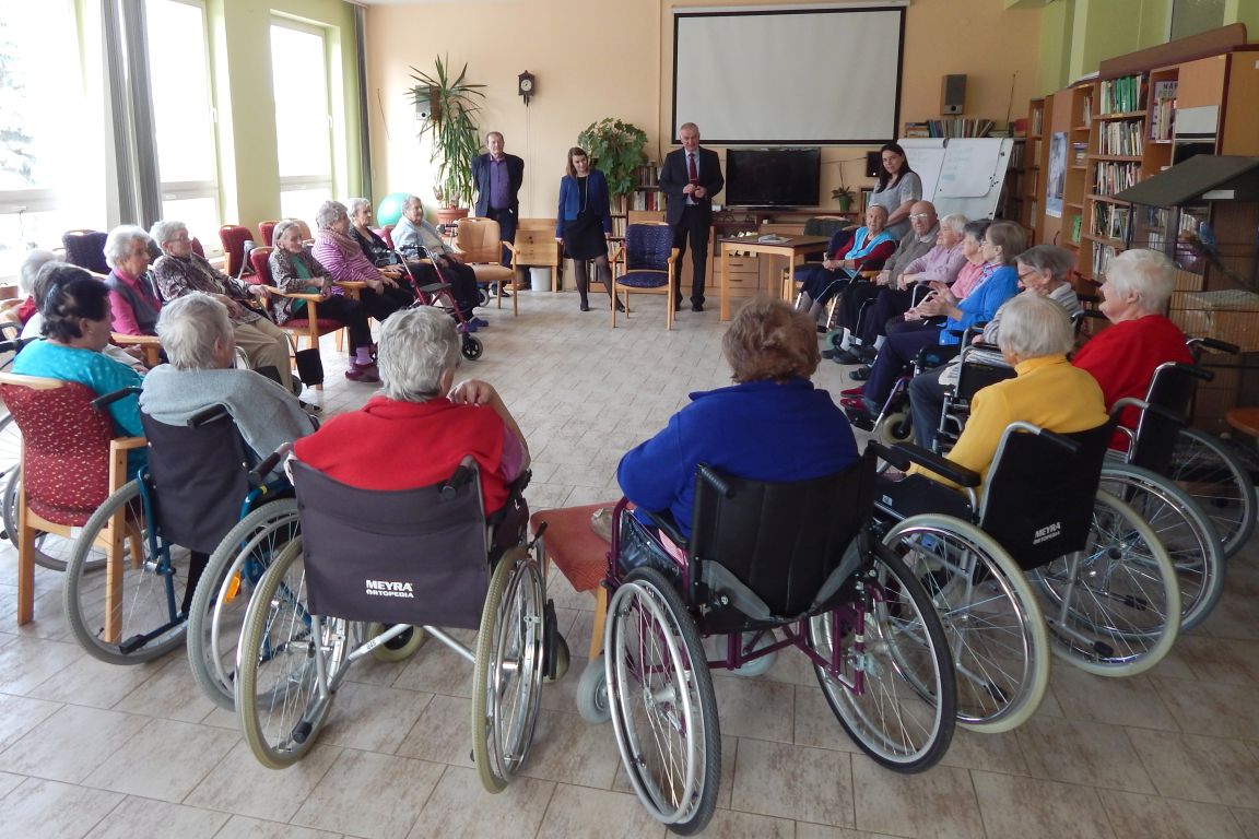 Náměstkyně Jentschke Stőcklová navštívila Plzeňský kraj