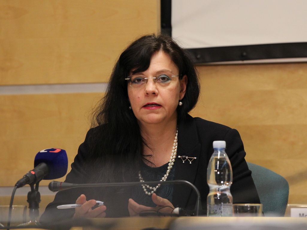 Ministryně Marksová představila tři nová prorodinná opatření, na kterých se shodla koalice