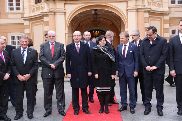 Michaela Marksová předsedala jednání tripartit zemí V4